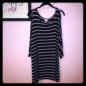 Grey & White Striped Open Sleeved Top